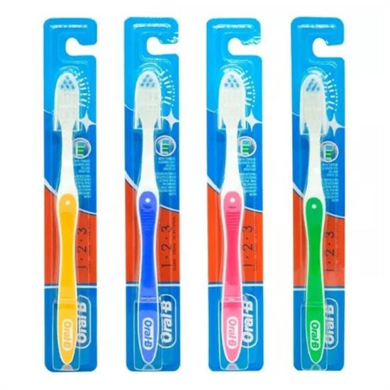 ORAL B SPAZZOLINO 1.2.3. MEDIO